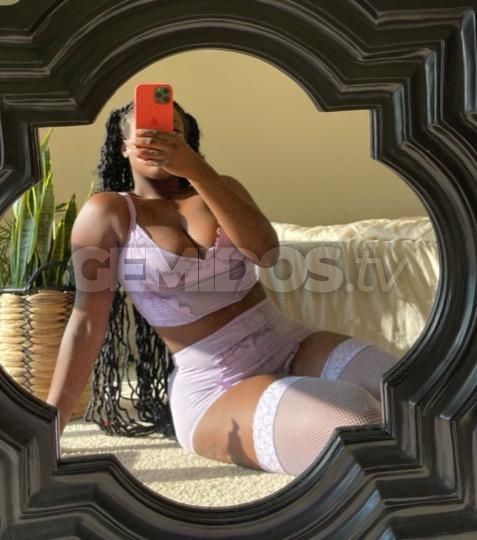 Baddie looking for good time. Grown men only. Incalls in Canarise, Outcalls All
over Brooklyn. Let me take you to the softest, wetest place on earth. Sneaky
Links Welcomed

I see: Men/ Women/ Couples
Name: Desiree
Location: Canarsie, All over Brooklyn