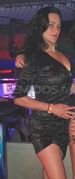 Tenho 33 anos. Sou uma mulher bem experiente, não transo sem camisinha porém não tenho nenhum tipo de frescura. Procuro sempre fazer valer a pena. Me dedico bem no que faço. Atendimento de Segunda a Quinta-feira, em qualquer horário.Cachê:R$ 120,00 – 1 hora