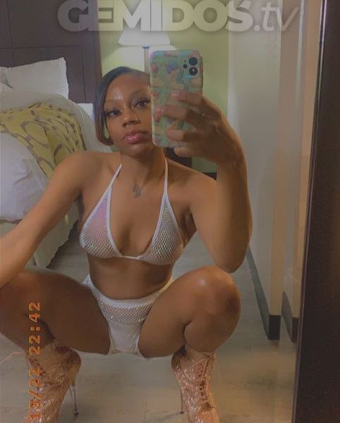 Short brown skin and petite 5’0 feet you’ll love to hold on to me 🤪 great bubbly vibes and everything nice 😮‍💨 come see about it I’m perfect arm candy, sugar baby or even a great companionship. Your perfect lil secret 🤫 Whatever your wife won’t do I will, I can be very submissive or dominant it’s all up to you daddy jst tell me how you like it and I’m all for it. Pleasing you is my pleasure honey you don’t want to miss this. So give me a call or text and let’s see where things go 😋