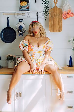 You crave genuine affection and hearty belly laughs. You desire an adventure that’s sweet and fulfilling. You ache for connection that inspires the best in you. 

This is where I come in, my dear. You’re so close to getting what you want. Ask me out to seal the deal.

I can't wait to meet you! 

With love,

Tessa